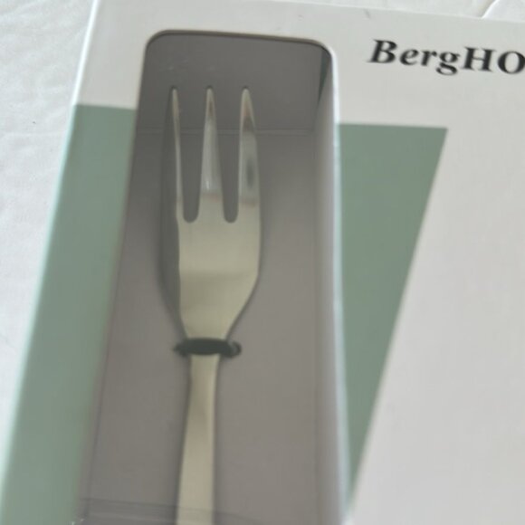 BergHoff 12 cake fork set Silver Color 5 3/4in - Picture 4 of 6